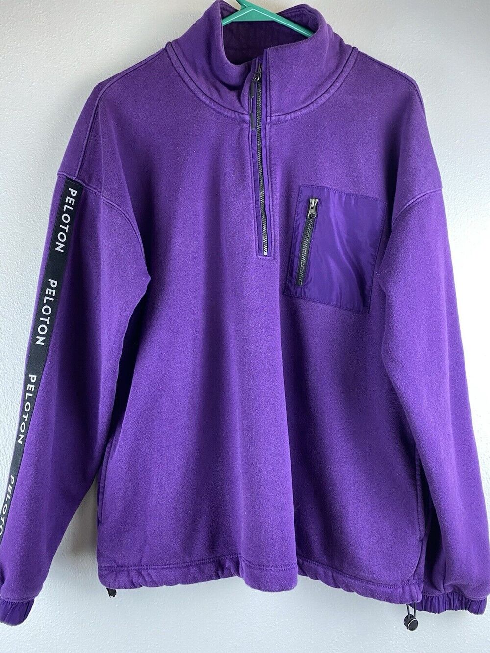 Purple Peloton Sz M Blk Sleeve Logo Trim Frnt Zip & Side Pockets LS Sweatshirt